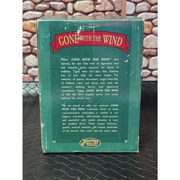 Gone With The Wind  Scarlett O'Hara San Francisco Waterglobe Music Box Snowglobe - Picture 9 of 9